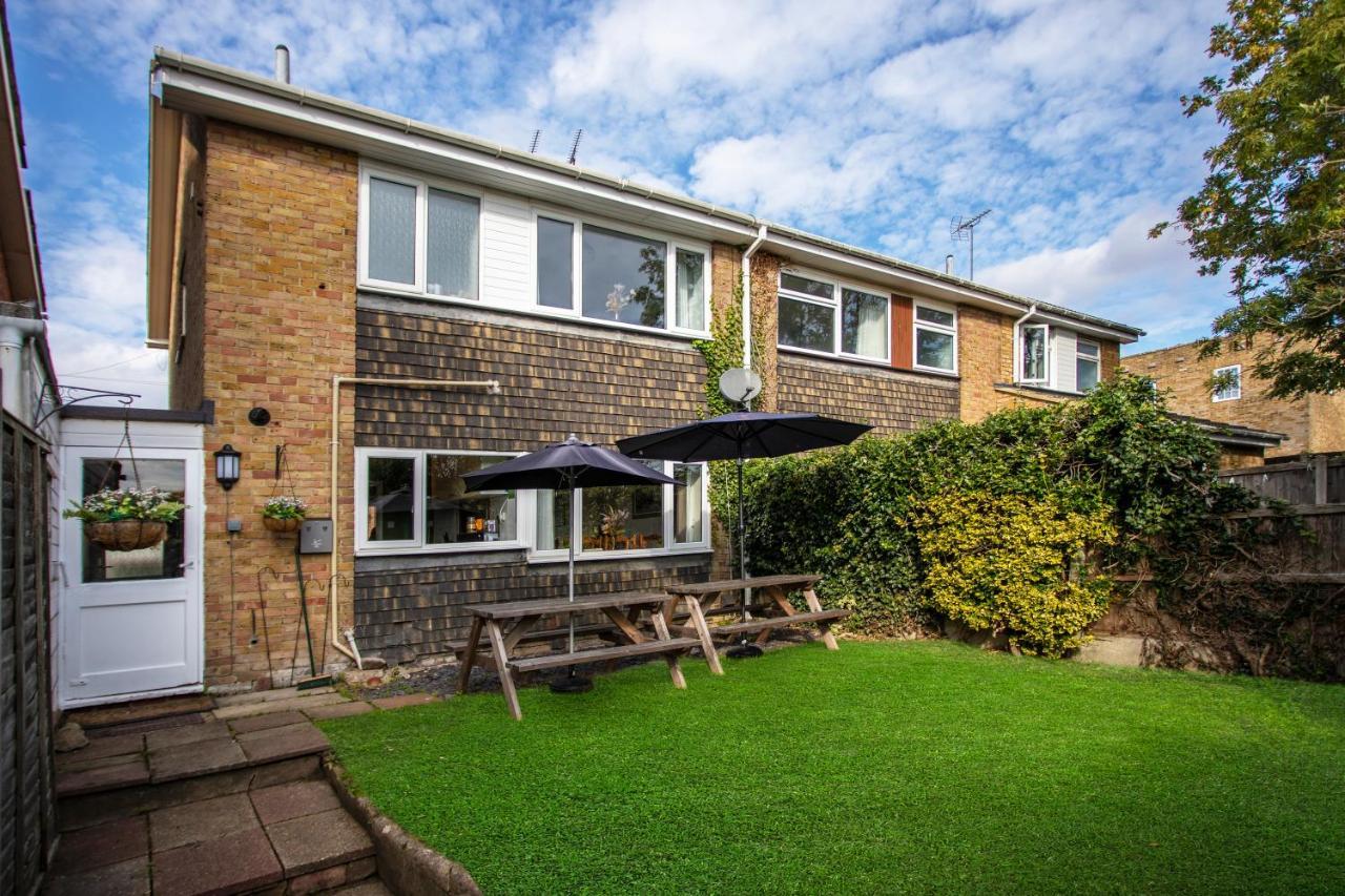 Perfect For Contractors - Canterbury - Free Parking - Ultra Wifi ภายนอก รูปภาพ