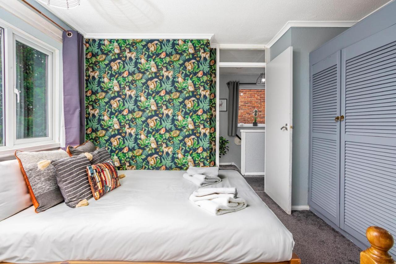 Perfect For Contractors - Canterbury - Free Parking - Ultra Wifi ภายนอก รูปภาพ